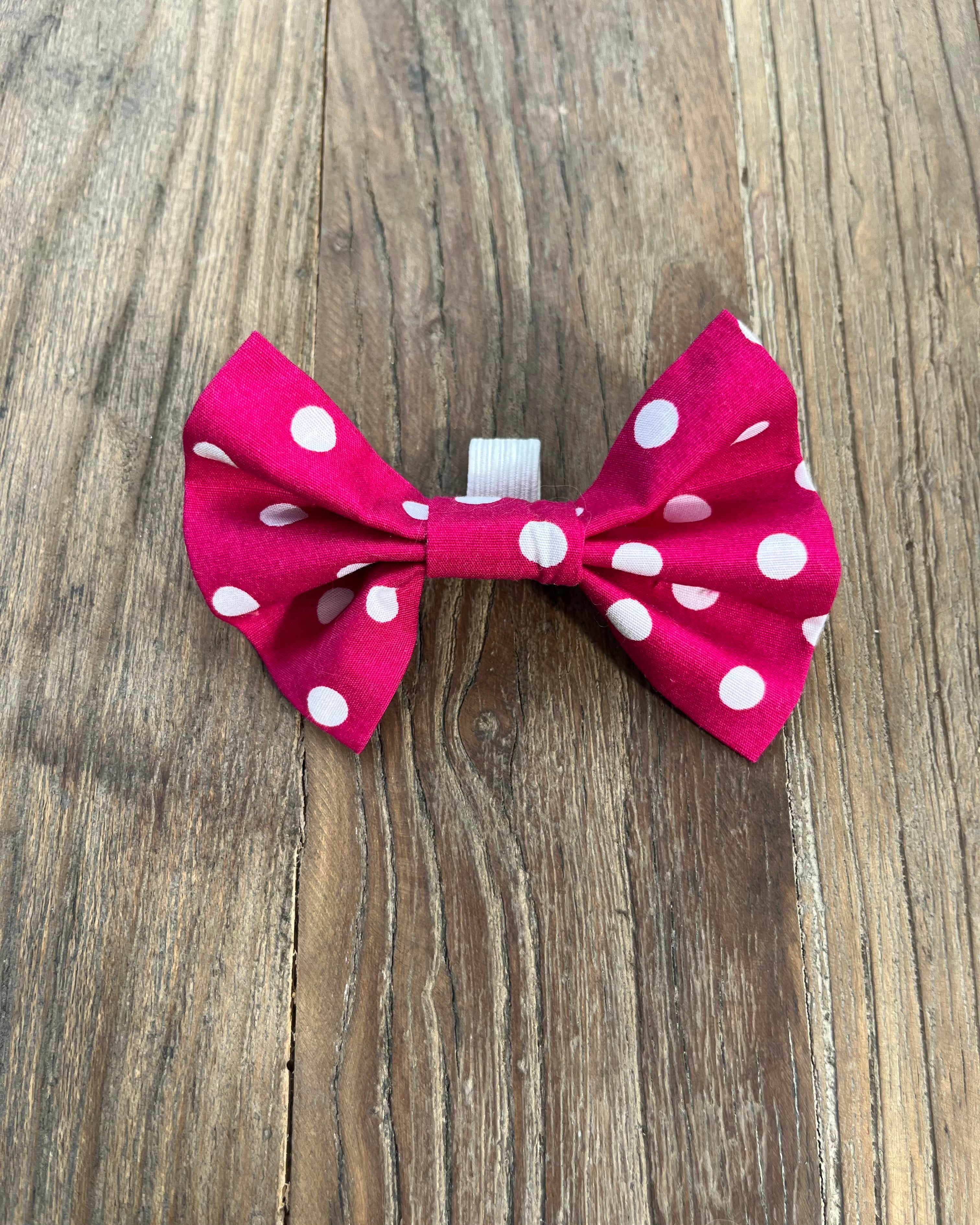 Pretty in Pink Classic Bow Tie